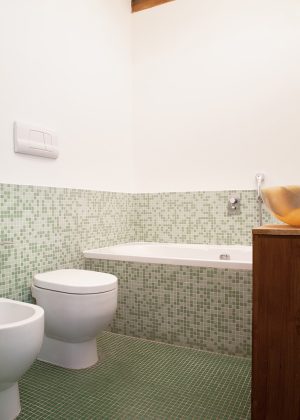 wprelais-milano-palmfronds-bathroom2