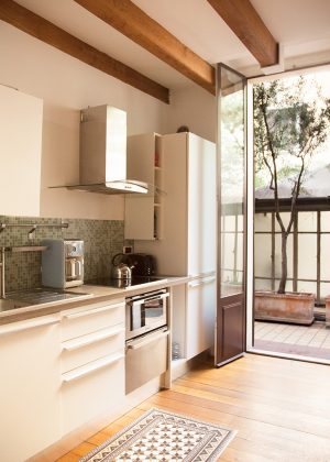 wprelais-milano-palmfronds-kitchen