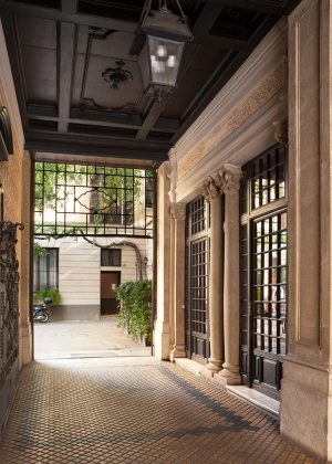 wprelais-palmfronds-milano-patio